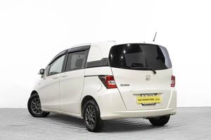 Минивэн Honda Freed 2011 года, 999000 рублей, Барнаул