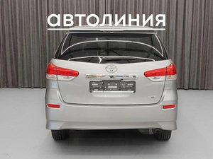 Минивэн Toyota Wish 2009 года, 1199000 рублей, Красноярск