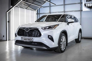 Внедорожник Toyota Highlander 2022 года, 8999000 рублей, Москва
