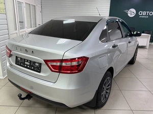 Седан ВАЗ (LADA) Vesta 2018 года, 769000 рублей, Ачинск