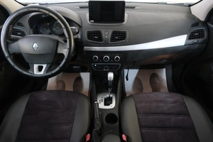 Седан Renault Fluence 2012 года, 759000 рублей, Омск