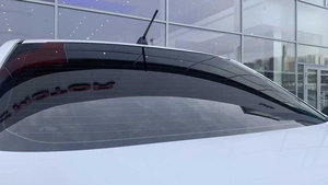 Седан Nissan Tiida 2013 года, 756000 рублей, Солонцы