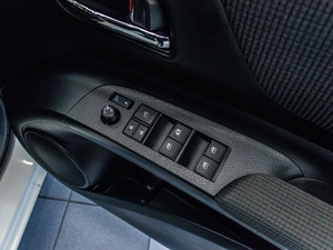 Минивэн Toyota Sienta 2018 года, 1299000 рублей, Красноярск