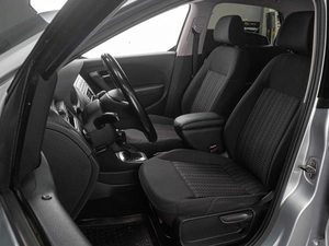 Седан Volkswagen Polo 2016 года, 1049000 рублей, Тюмень