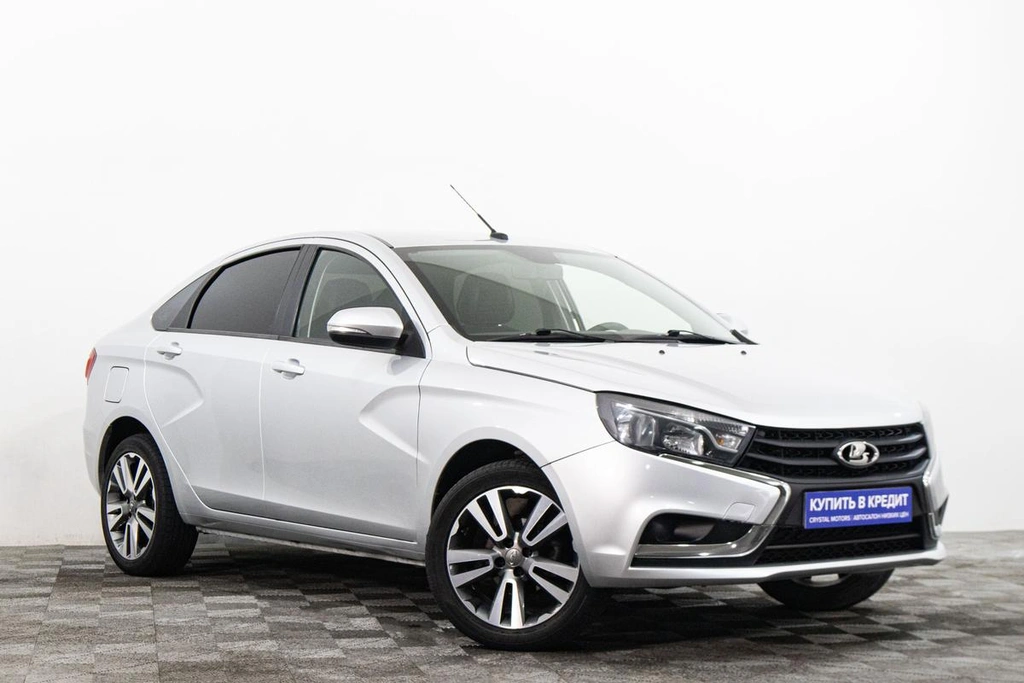 Седан ВАЗ (LADA) Vesta 2018 года, 959000 рублей, Сургут