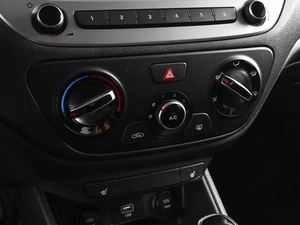 Седан Hyundai Solaris 2020 года, 1640000 рублей, Аксай