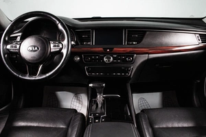 Седан Kia K7 2016 года, 2089000 рублей, Сургут