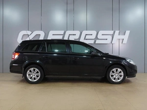 Универсал Opel Astra 2012 года, 669000 рублей, Воронеж