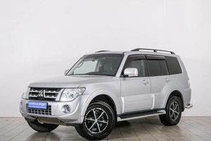 Внедорожник Mitsubishi Pajero 2014 года, 2599000 рублей, Красноярск