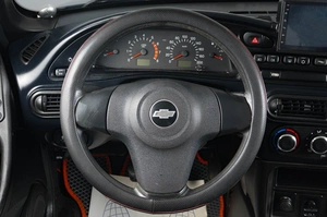 Внедорожник Chevrolet Niva 2010 года, 479000 рублей, Тюмень