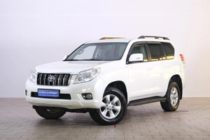 Внедорожник Toyota Land Cruiser Prado 2013 года, 2929000 рублей, Омск