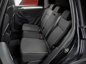 Внедорожник Volkswagen Tiguan 2019 года, 1849000 рублей, Тюмень