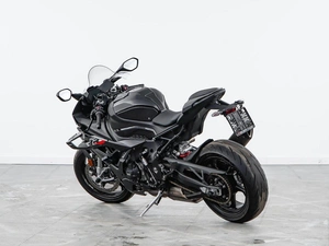 BMW S 1000 RR 2024 года, 2243055 рублей, Москва