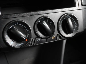 Седан Volkswagen Polo 2004 года, 559000 рублей, Воронеж