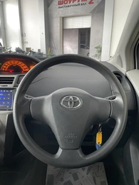 Хетчбэк Toyota Vitz 2009 года, 547000 рублей, Солонцы