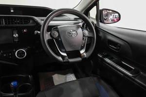 Хетчбэк Toyota Aqua 2018 года, 1029000 рублей, Новокузнецк