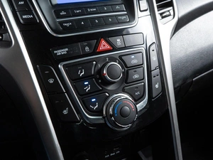 Хетчбэк Hyundai i30 2012 года, 969000 рублей, Волгоград