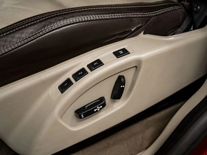 Внедорожник Volvo XC60 2012 года, 1000000 рублей, Красноярск