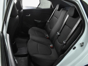 Седан Kia Rio 2015 года, 999000 рублей, Воронеж