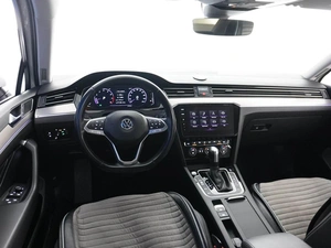 Седан Volkswagen Passat 2020 года, 3149046 рублей, Москва