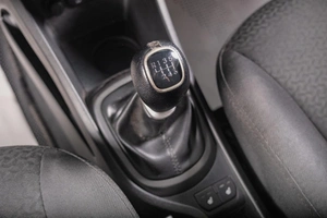 Седан Kia Rio 2015 года, 879000 рублей, Томск