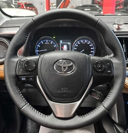 Внедорожник Toyota RAV4 2016 года, 2797000 рублей, Красноярск