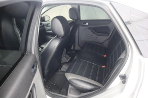 Хэтчбек Ford Focus 2010 года, 650000 рублей, Орёл