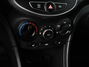 Седан Hyundai Solaris 2014 года, 959000 рублей, Аксай
