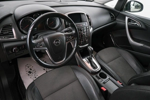 Хетчбэк Opel Astra 2011 года, 769000 рублей, Красноярск