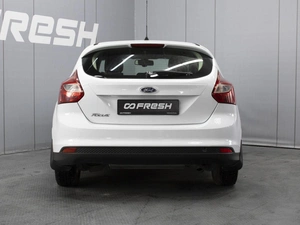 Хетчбэк Ford Focus 2012 года, 830000 рублей, Омск