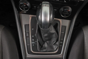 Хетчбэк Volkswagen Golf 2014 года, 1069000 рублей, Пермь