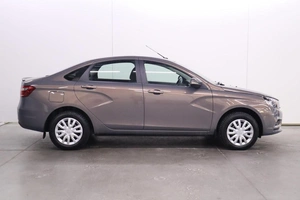 Седан ВАЗ (LADA) Vesta 2019 года, 1010000 рублей, Брянск