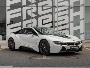 Купе BMW i8 2016 года, 5900000 рублей, Краснодар