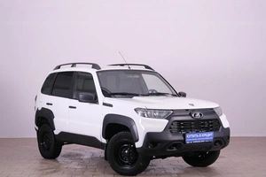 Внедорожник ВАЗ (LADA) Niva Travel 2022 года, 849000 рублей, Омск