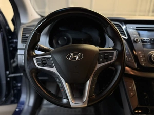 Седан Hyundai i40 2013 года, 997000 рублей, Красноярск
