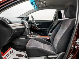 Седан Toyota Allion 2010 года, 950000 рублей, Красноярск