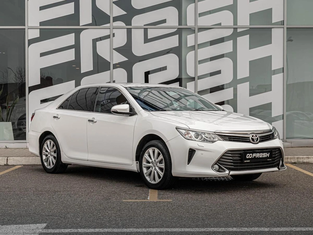 Седан Toyota Camry 2015 года, 1935000 рублей, Краснодар