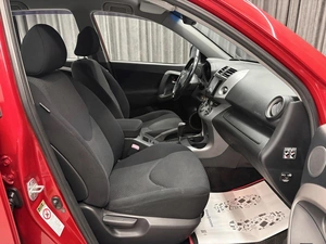 Внедорожник Toyota RAV4 2006 года, 1020000 рублей, Ачинск