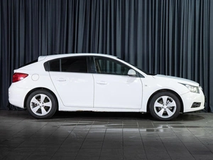 Хетчбэк Chevrolet Cruze 2012 года, 699000 рублей, Волгоград