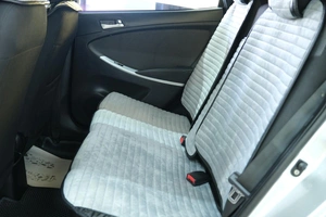 Хетчбэк Hyundai Solaris 2013 года, 919000 рублей, Омск