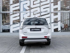 Внедорожник Mitsubishi Outlander 2014 года, 1353000 рублей, Ставрополь