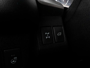 Внедорожник Toyota RAV4 2015 года, 1929000 рублей, Тюмень