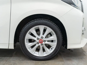 Минивэн Toyota Alphard 2015 года, 3280000 рублей, Красноярск
