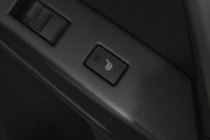 Внедорожник Toyota RAV4 2015 года, 2379000 рублей, Новокузнецк