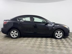 Седан Mazda 3 2012 года, 909900 рублей, Казань