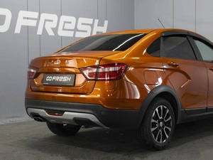 Седан ВАЗ (LADA) Vesta Cross 2018 года, 830000 рублей, Омск