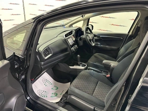 Хетчбэк Honda Fit 2014 года, 849000 рублей, Красноярск