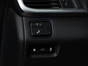 Седан Kia Optima 2019 года, 2221444 рублей, Москва