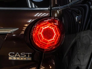 Хетчбэк Daihatsu Cast 2017 года, 769000 рублей, Тюмень