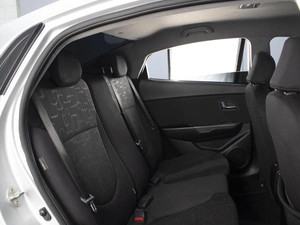 Седан Kia Rio 2013 года, 860000 рублей, Омск